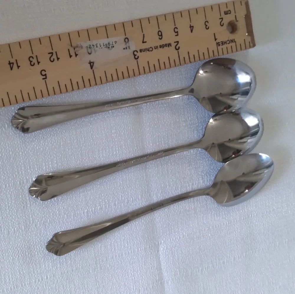 Potter and smith stainless flatware 3 teaspoons